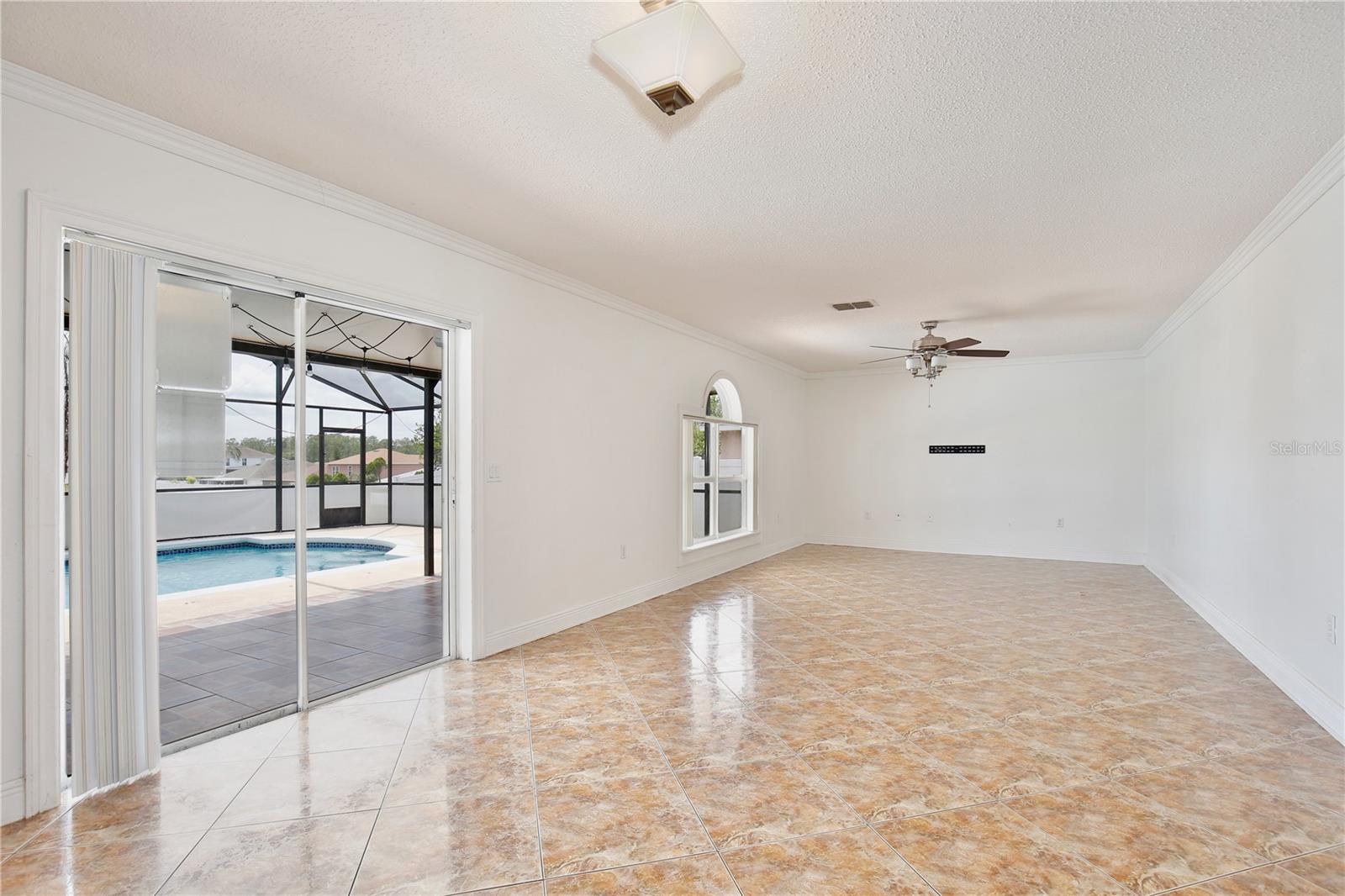Image 9 of 49 For 629 Milford Drive