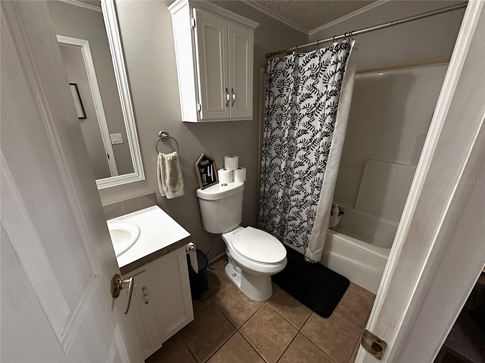 Listing photo id 10 for 11499 Sedate Street
