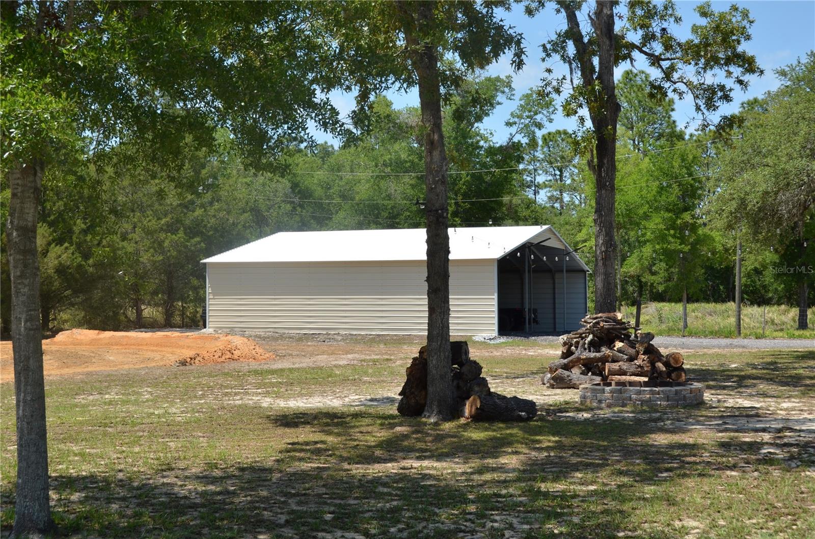 Listing photo id 21 for 11499 Sedate Street
