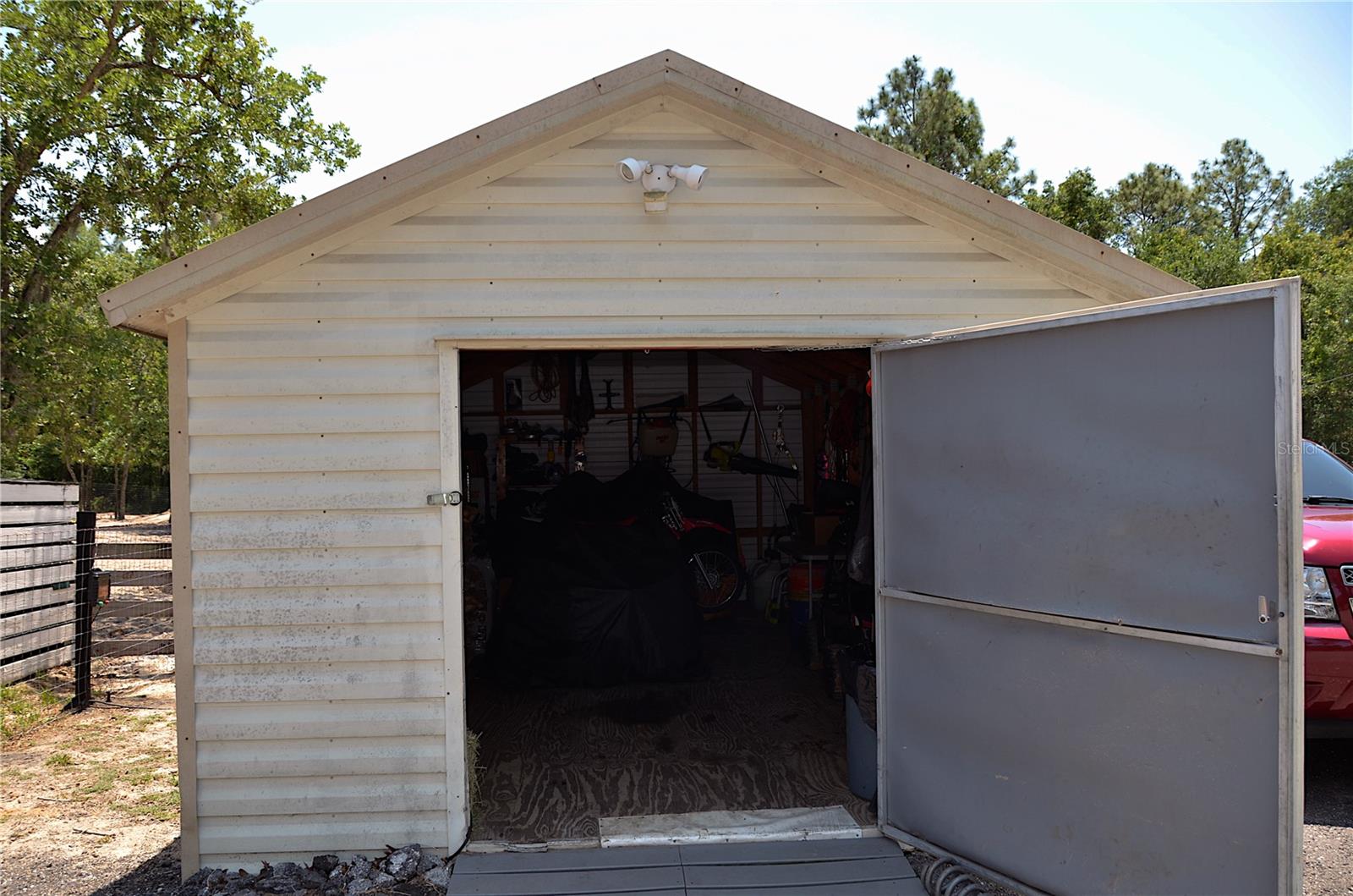 Listing photo id 33 for 11499 Sedate Street