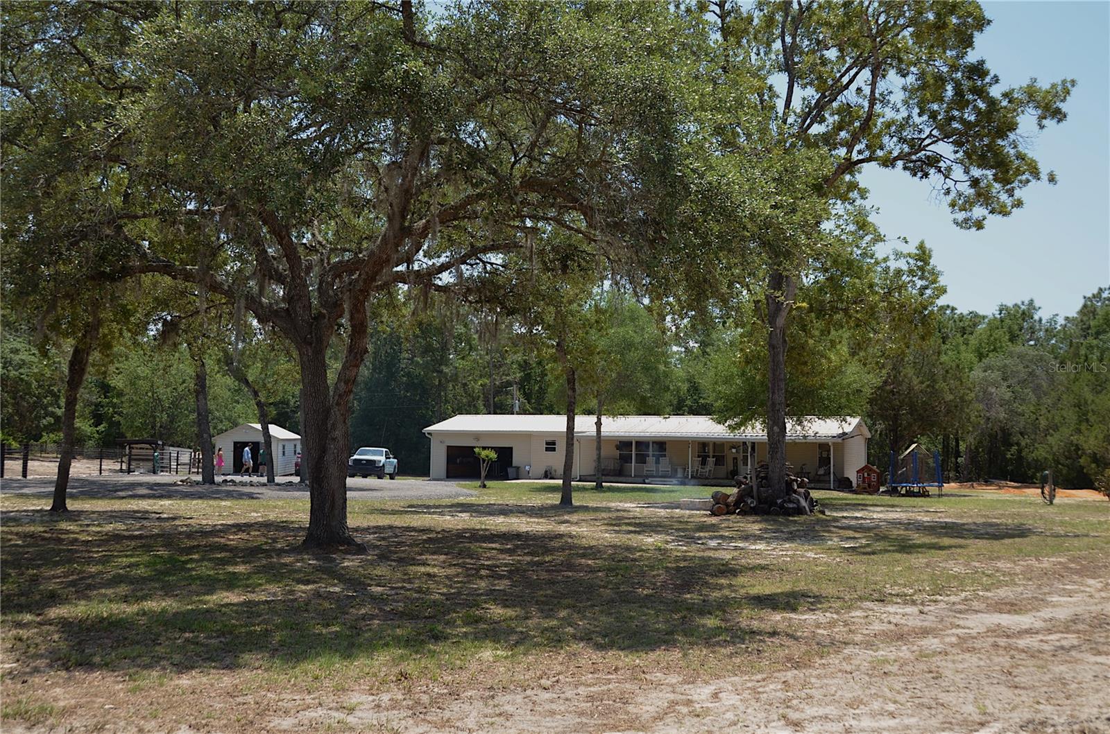 Listing photo id 3 for 11499 Sedate Street