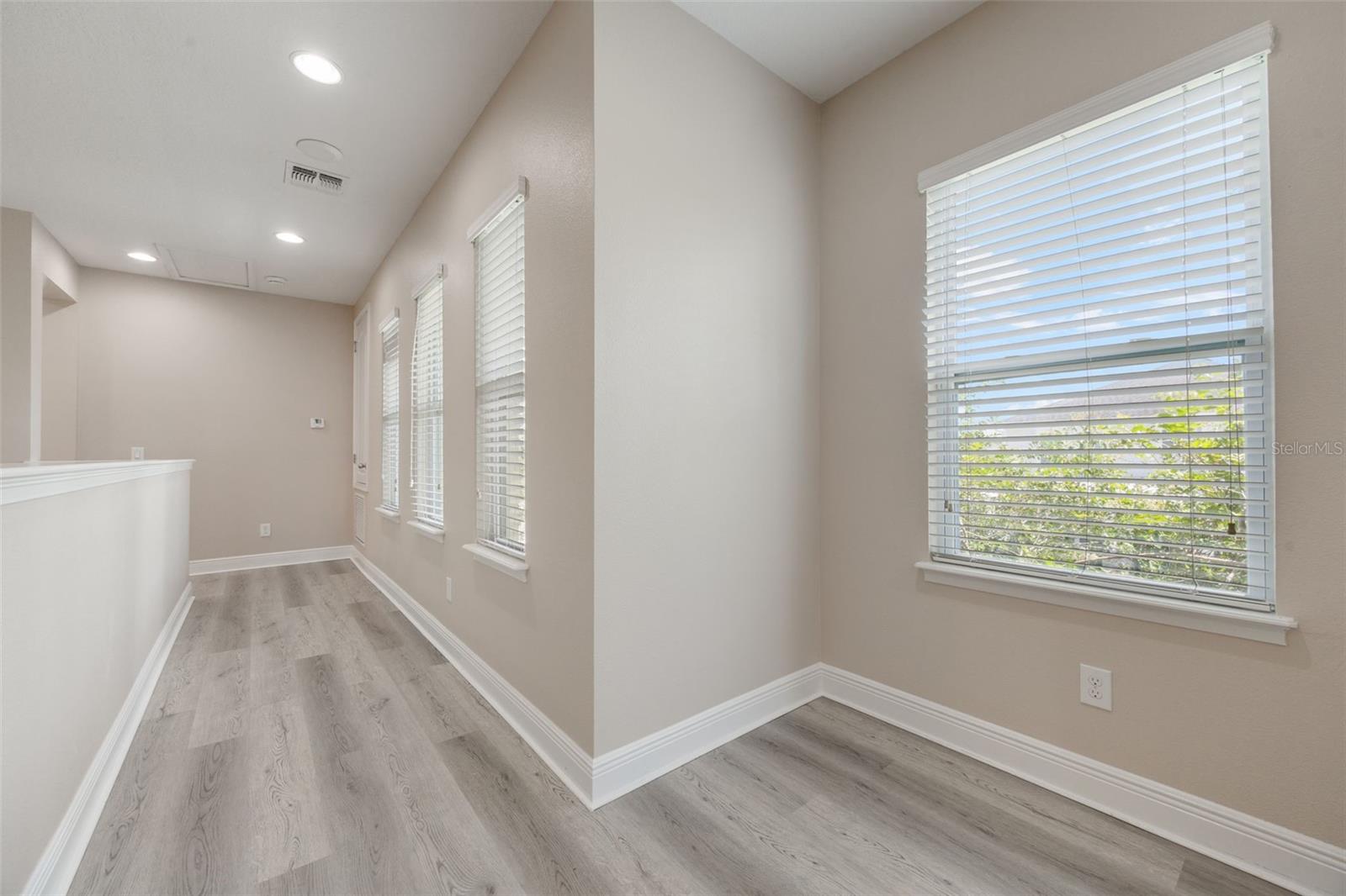 Image 45 of 99 For 14244 Walcott Avenue