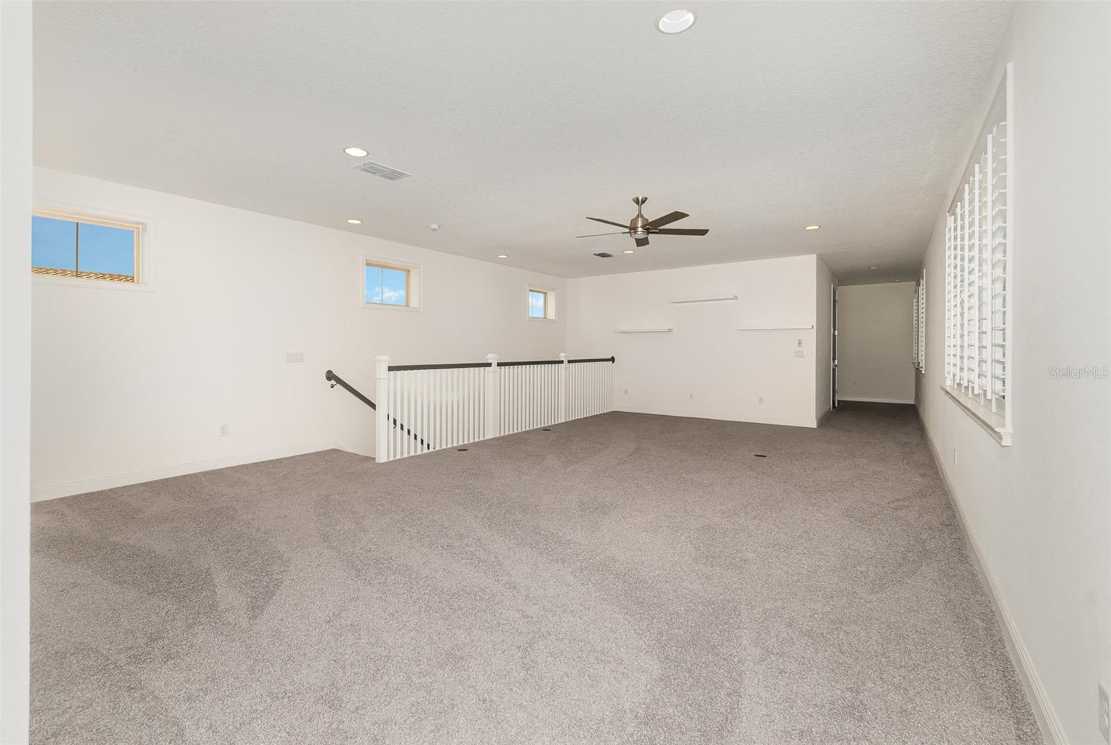 Image 20 of 40 For 10266r Beechwood Lane