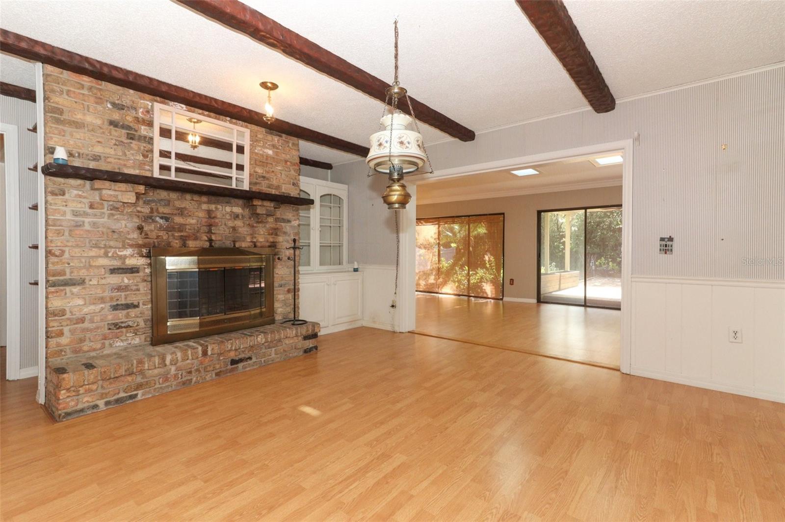 Image 10 of 76 For 4141 Fallwood Circle