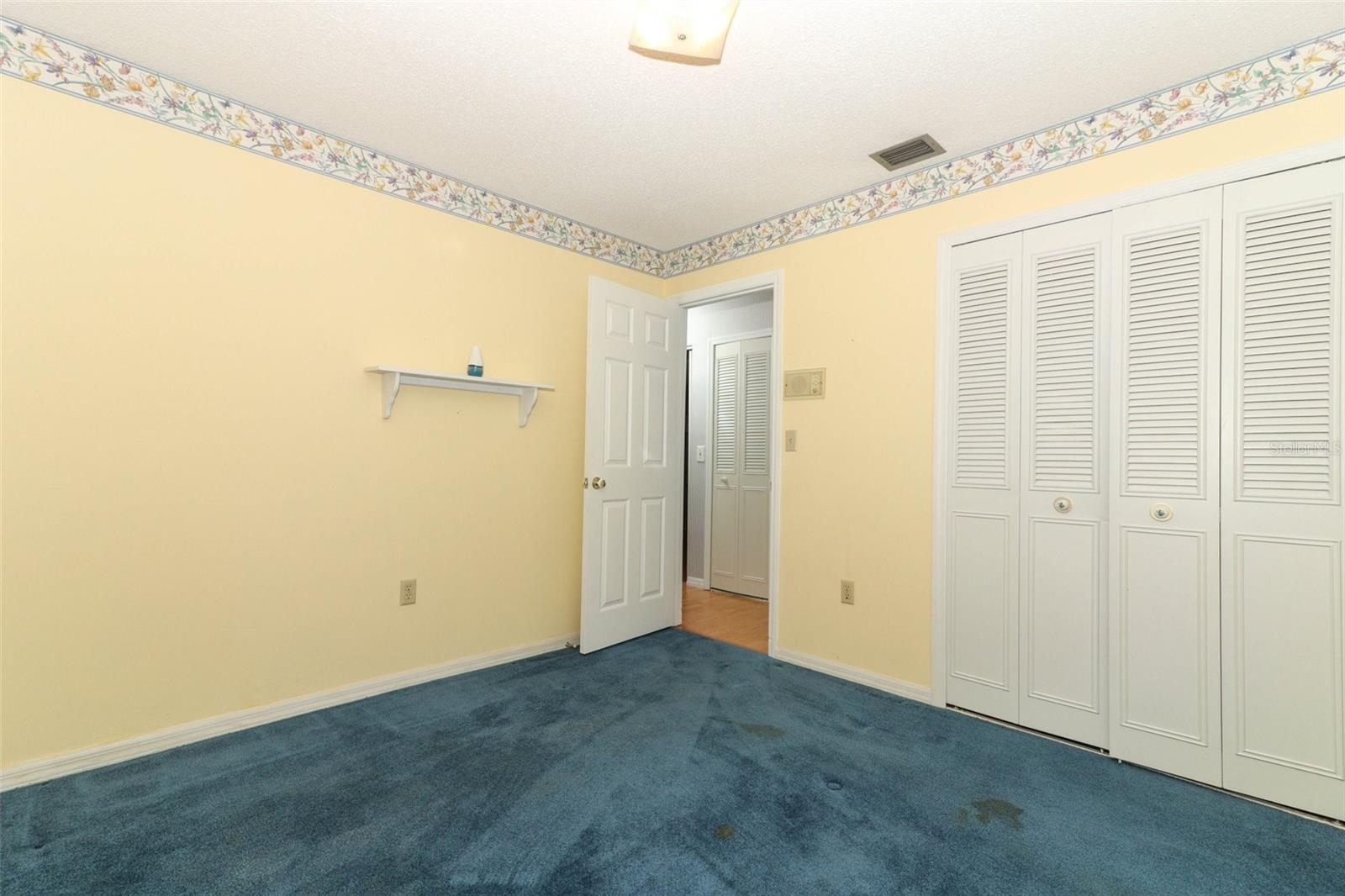 Image 37 of 76 For 4141 Fallwood Circle
