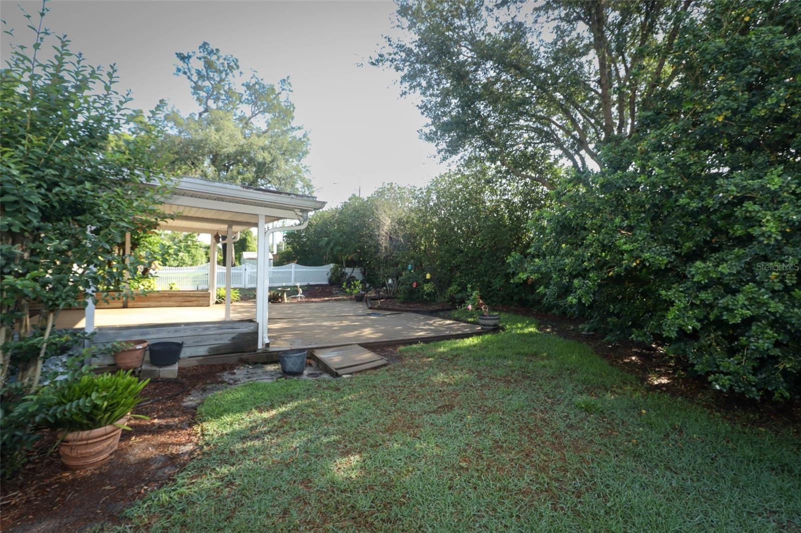 Image 47 of 76 For 4141 Fallwood Circle