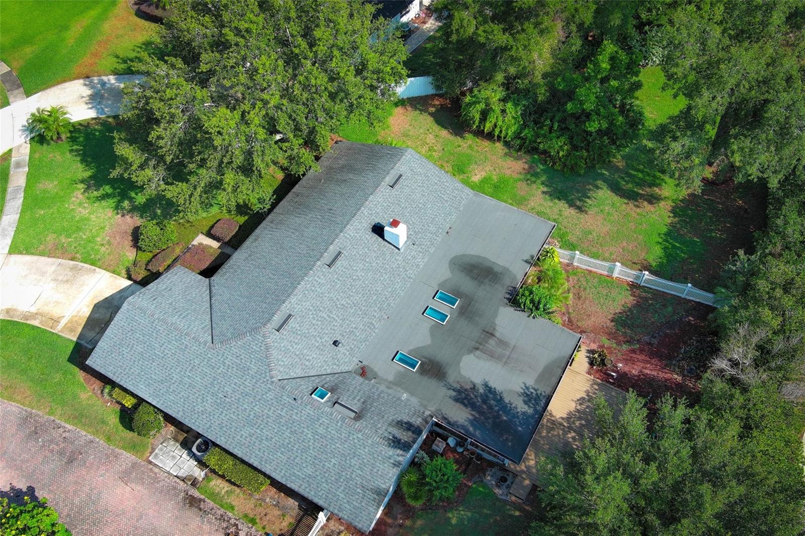 Image 54 of 76 For 4141 Fallwood Circle
