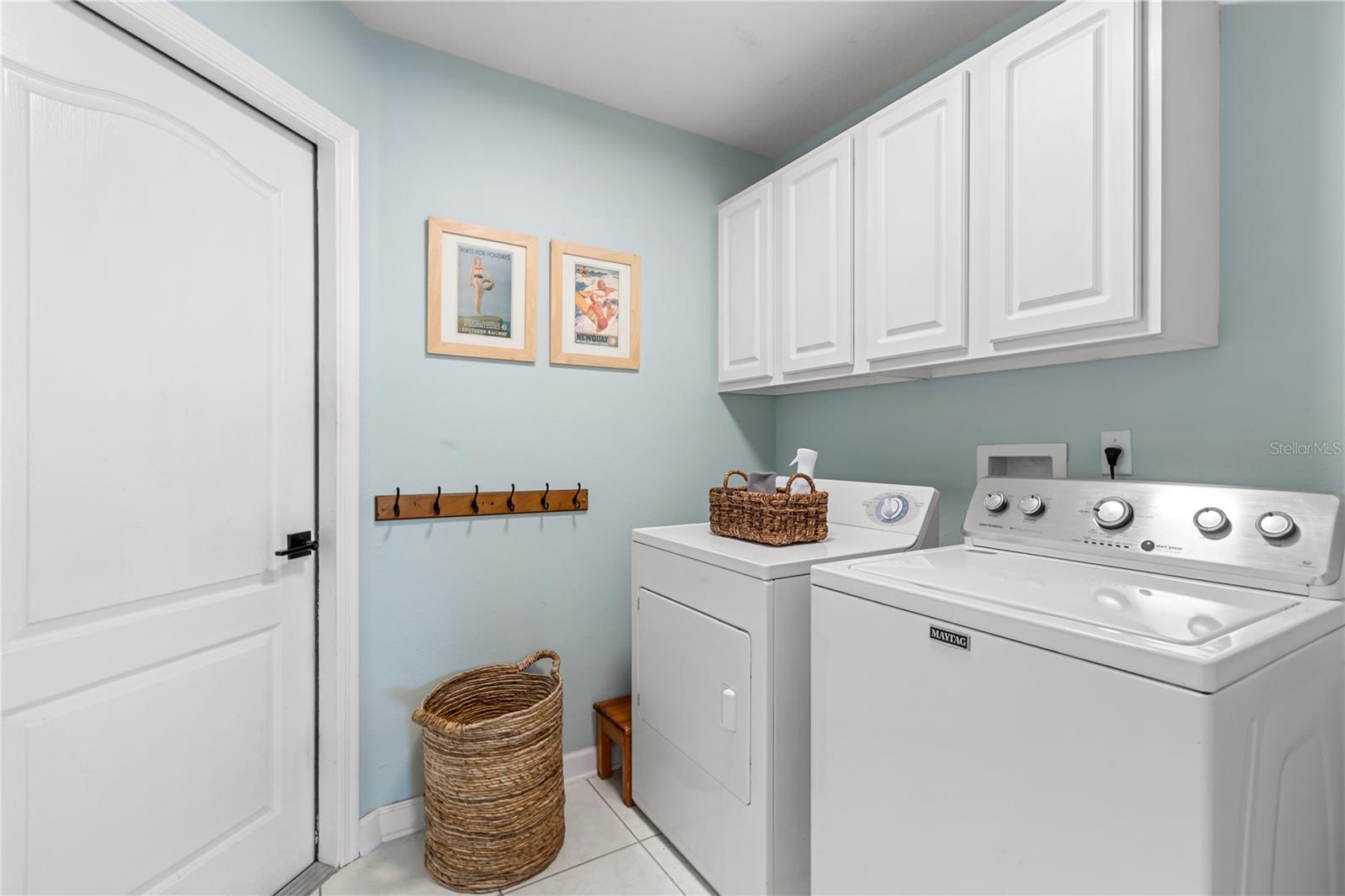 Image 21 of 60 For 3891 Brantley Place Circle