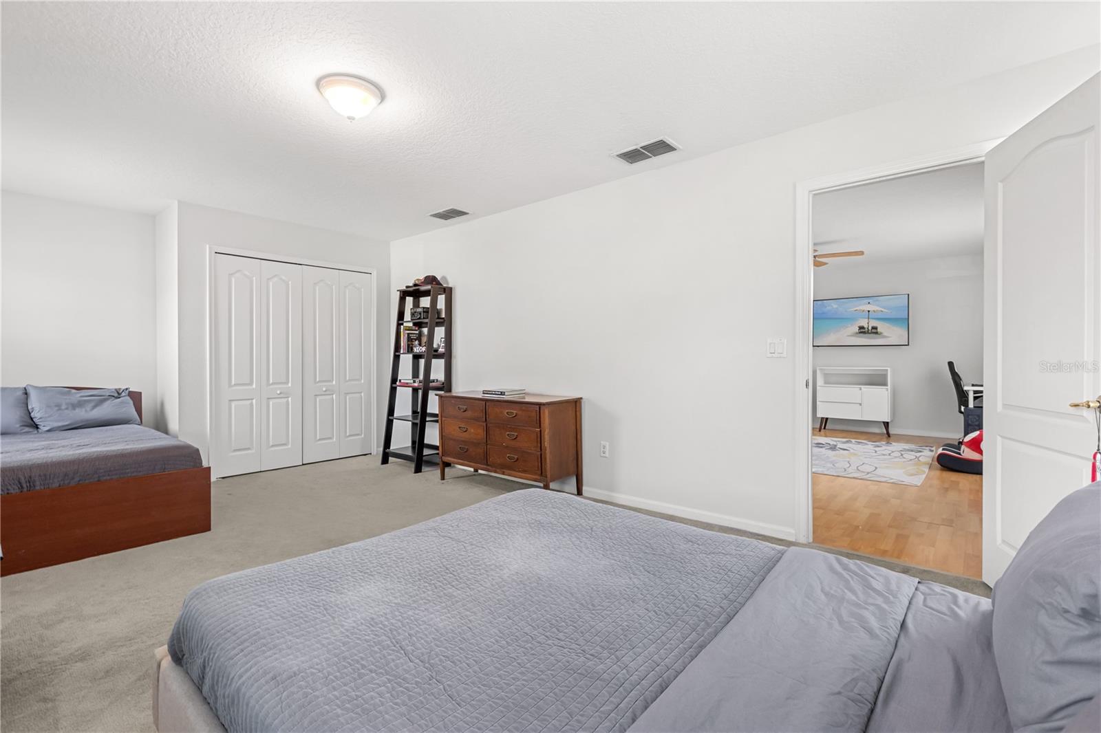 Image 44 of 60 For 3891 Brantley Place Circle