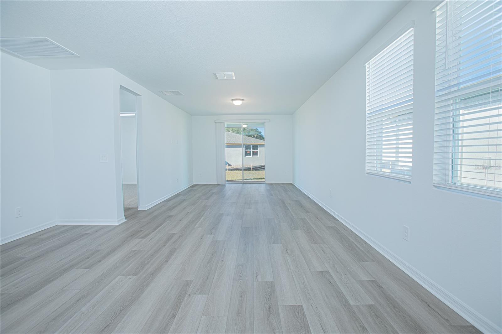 Image 13 of 28 For 2930 Sunstar Drive