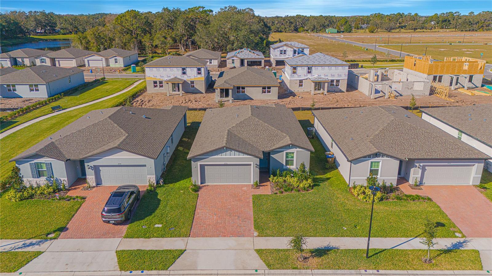 Image 3 of 28 For 2930 Sunstar Drive