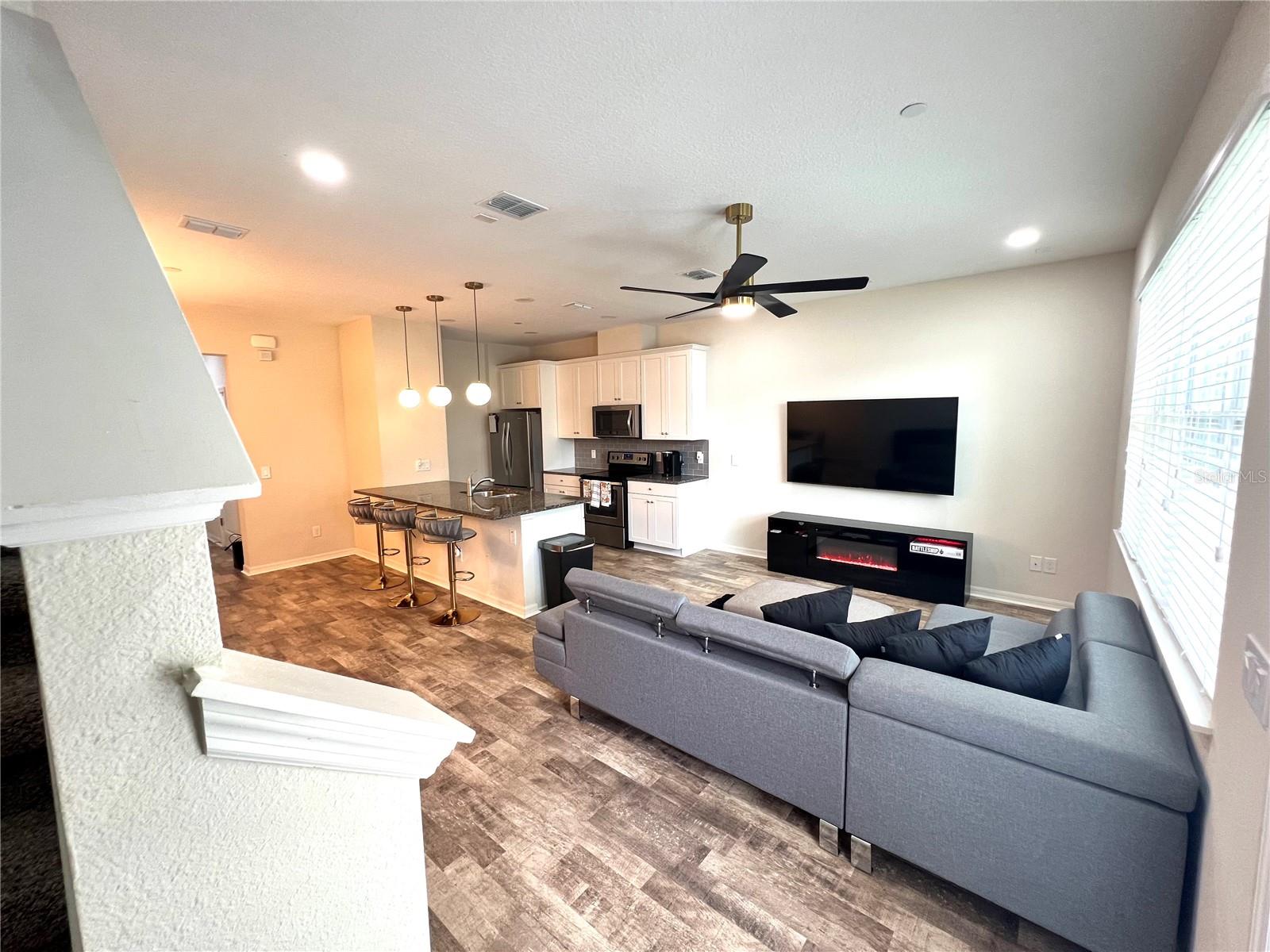 Image 15 of 49 For 1043 Taramundi Drive