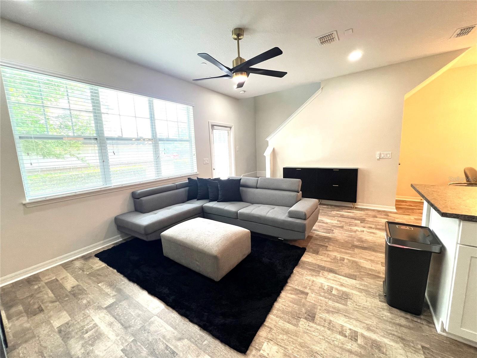 Image 36 of 49 For 1043 Taramundi Drive