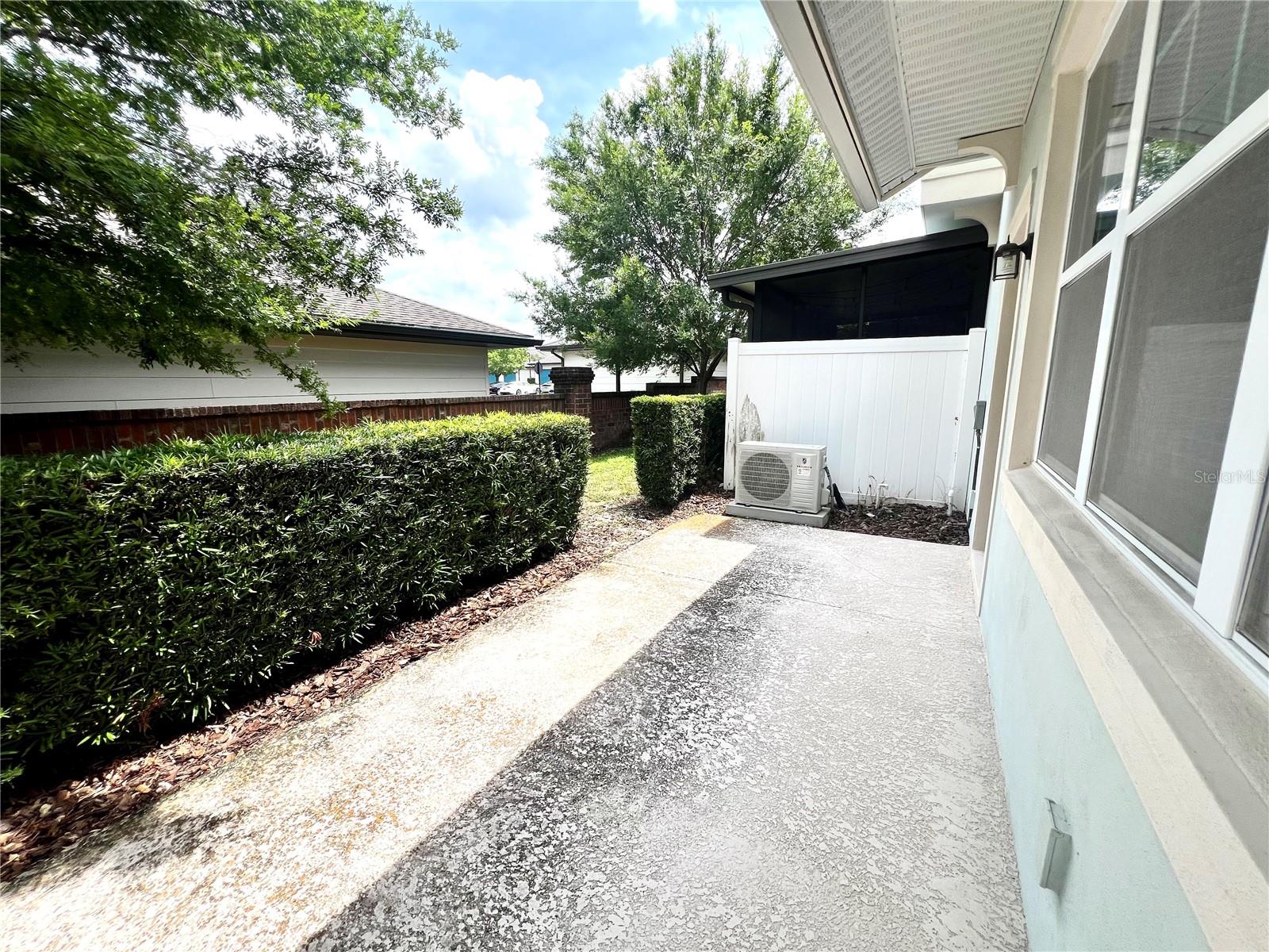 Image 40 of 49 For 1043 Taramundi Drive