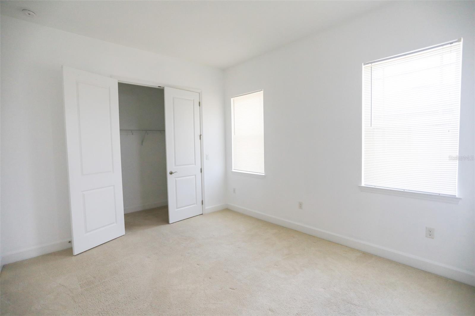 Image 12 of 24 For 8106 Laureate Boulevard B