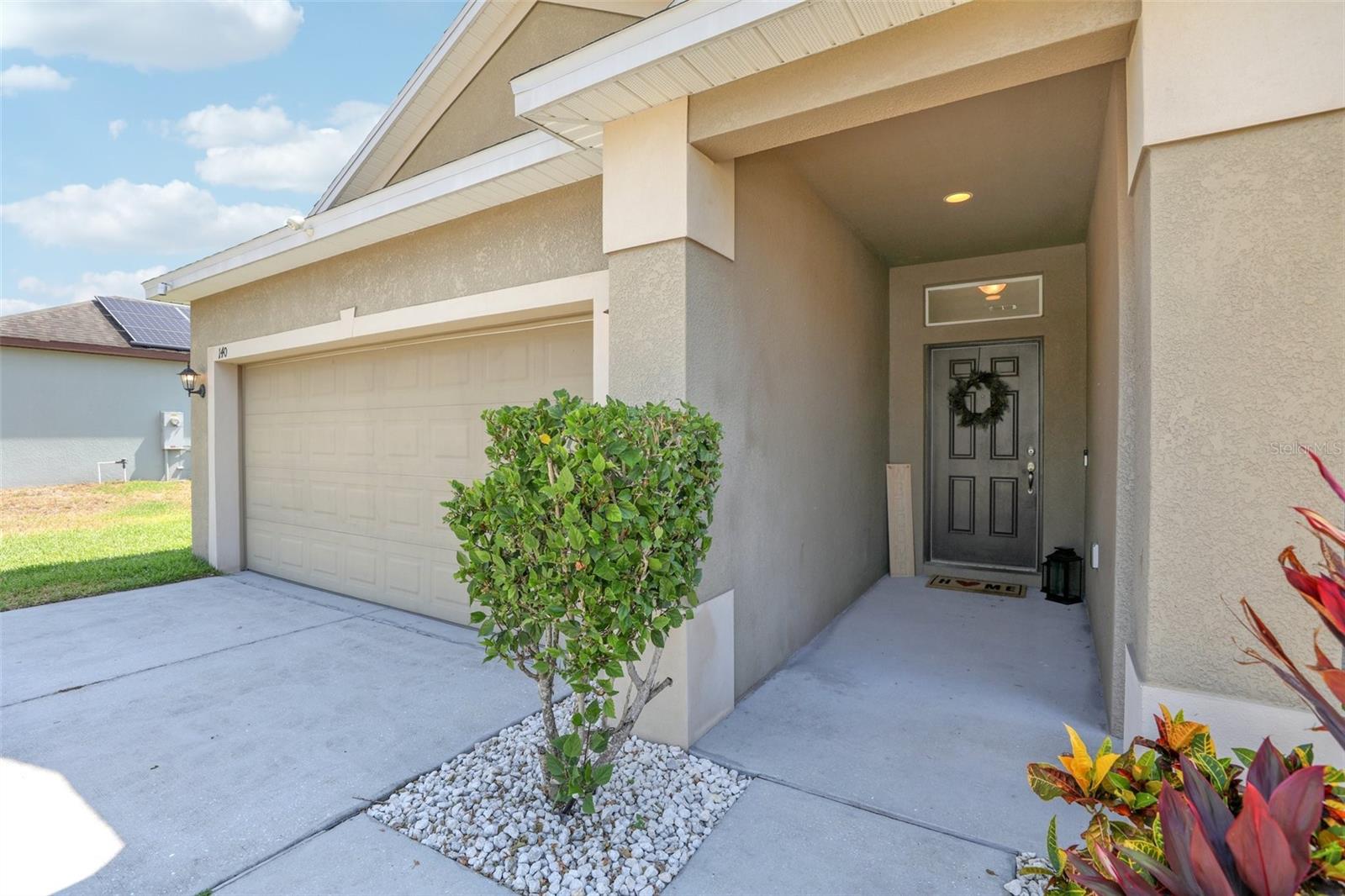 Image 4 of 35 For 140 Highland Meadows Street