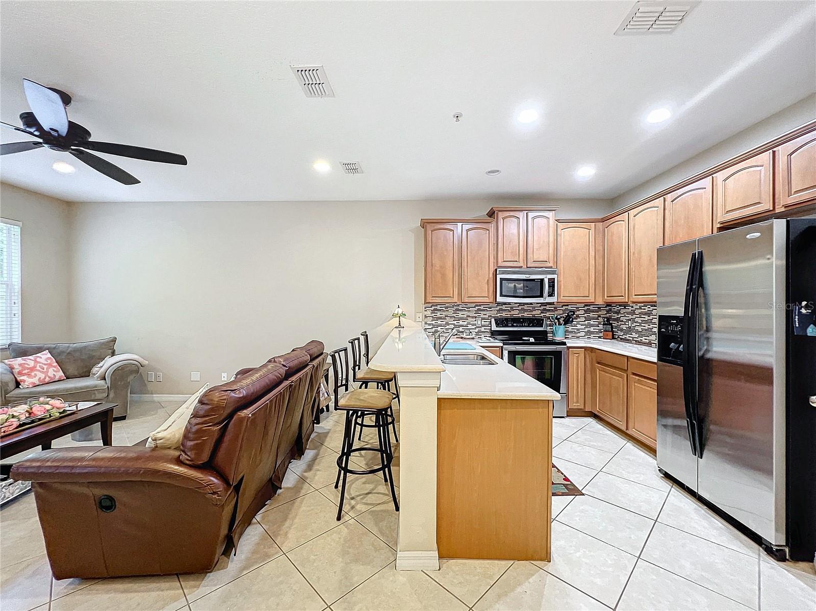 Image 11 of 41 For 452 Harbor Winds Court
