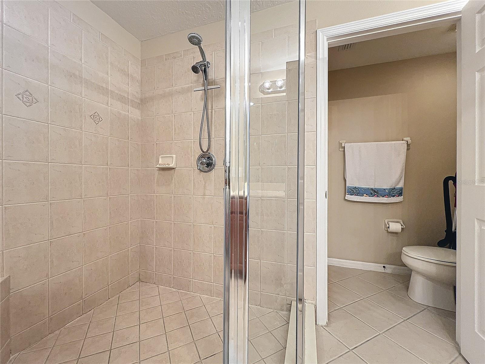 Image 30 of 41 For 452 Harbor Winds Court