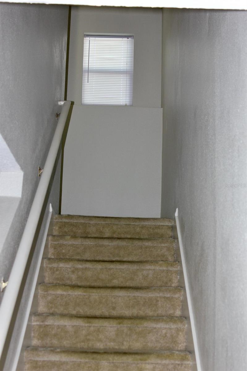 Image 14 of 39 For 1017 Chalcedony Street