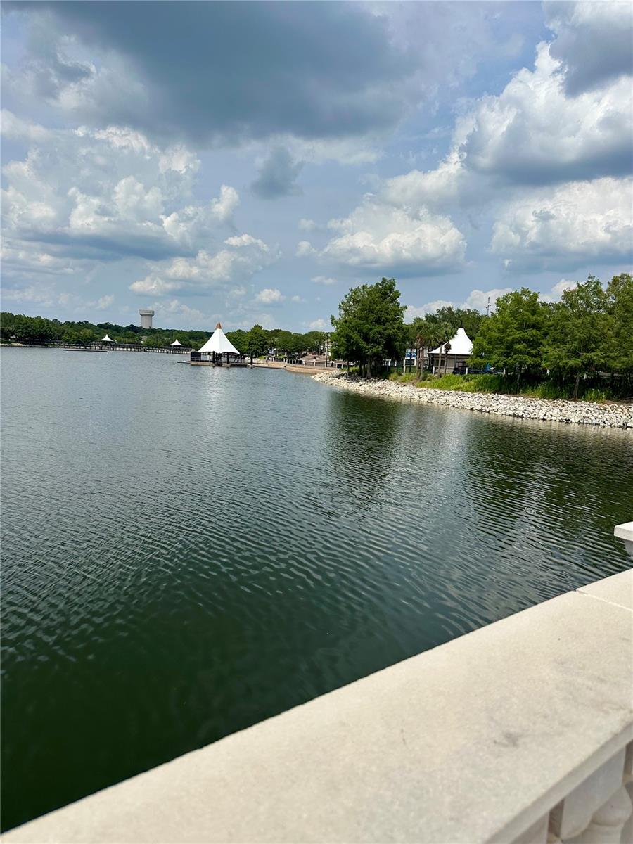 Image 35 of 39 For 109 Oyster Bay Circle 120