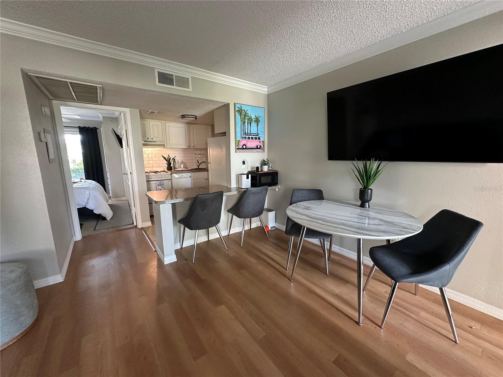 Image 4 of 31 For 109 Oyster Bay Circle 120