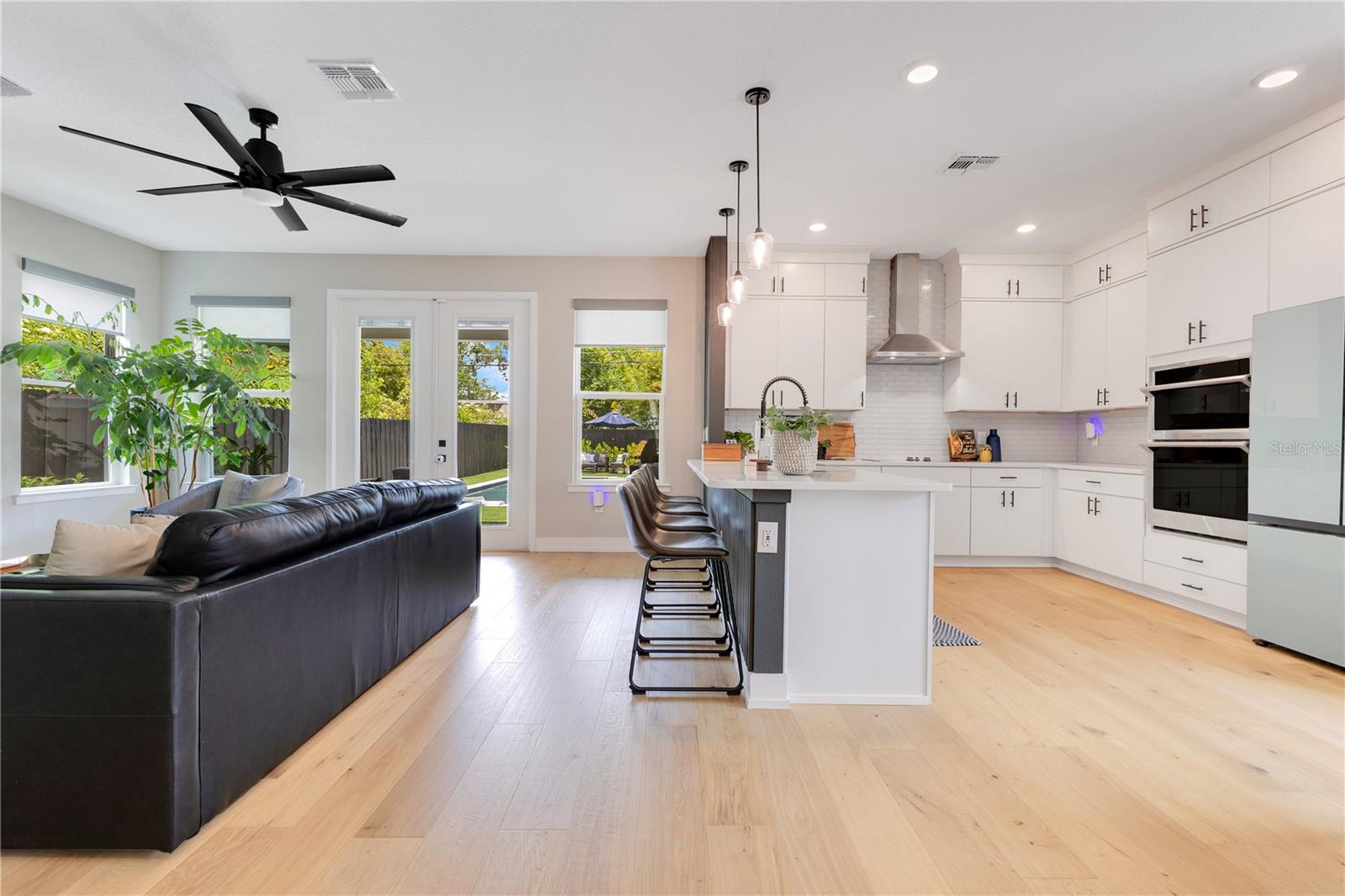 Image 12 of 72 For 1127 Harvard Street