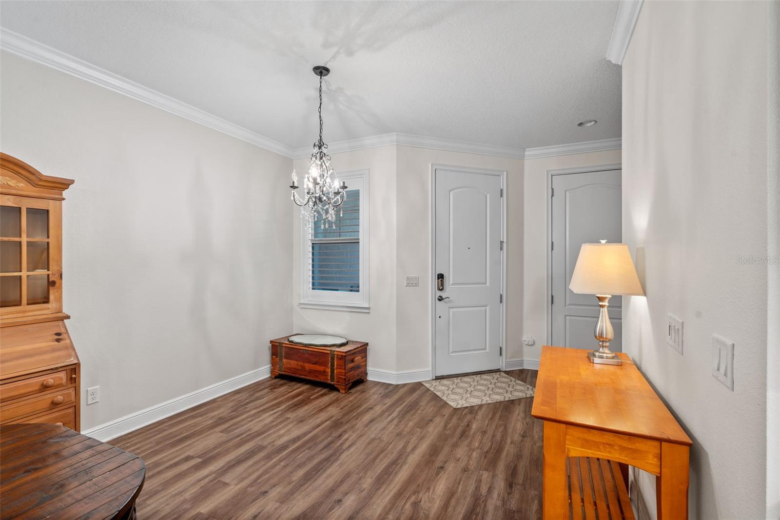 Image 6 of 36 For 13993 Tarvin Street