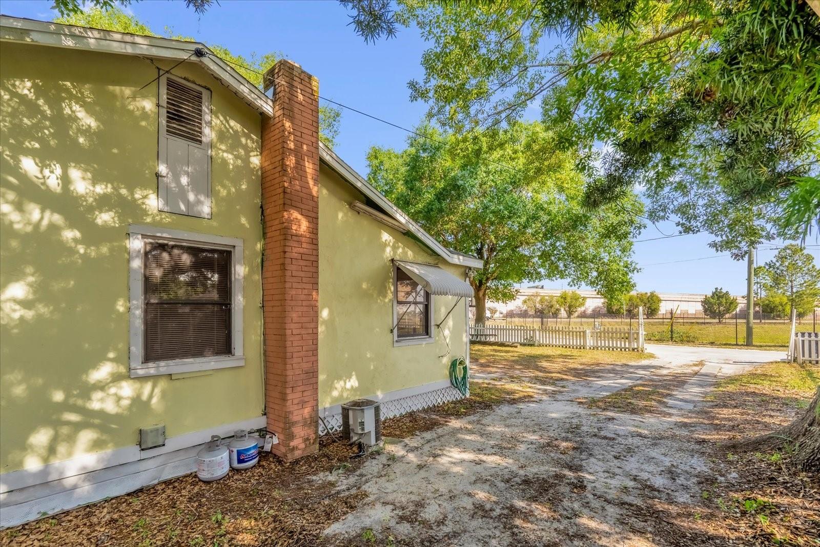Image 22 of 25 For 5750 Delta Street