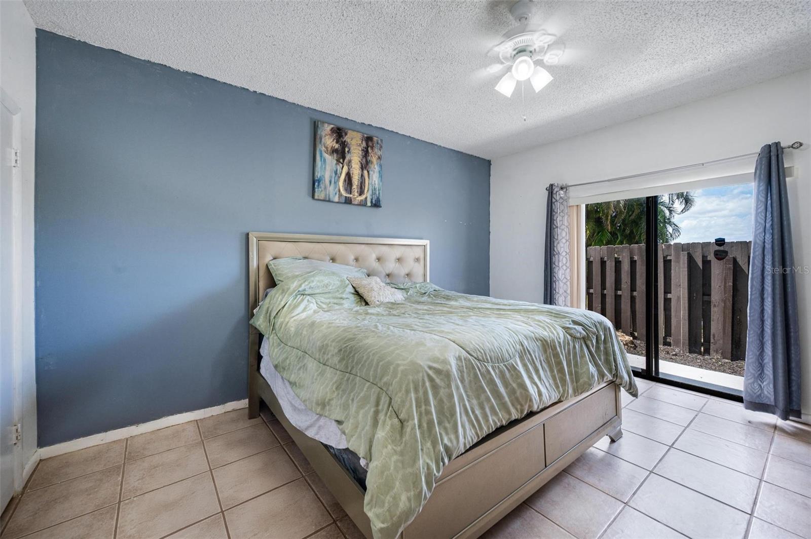 Image 13 of 23 For 4102 Waterview Circle