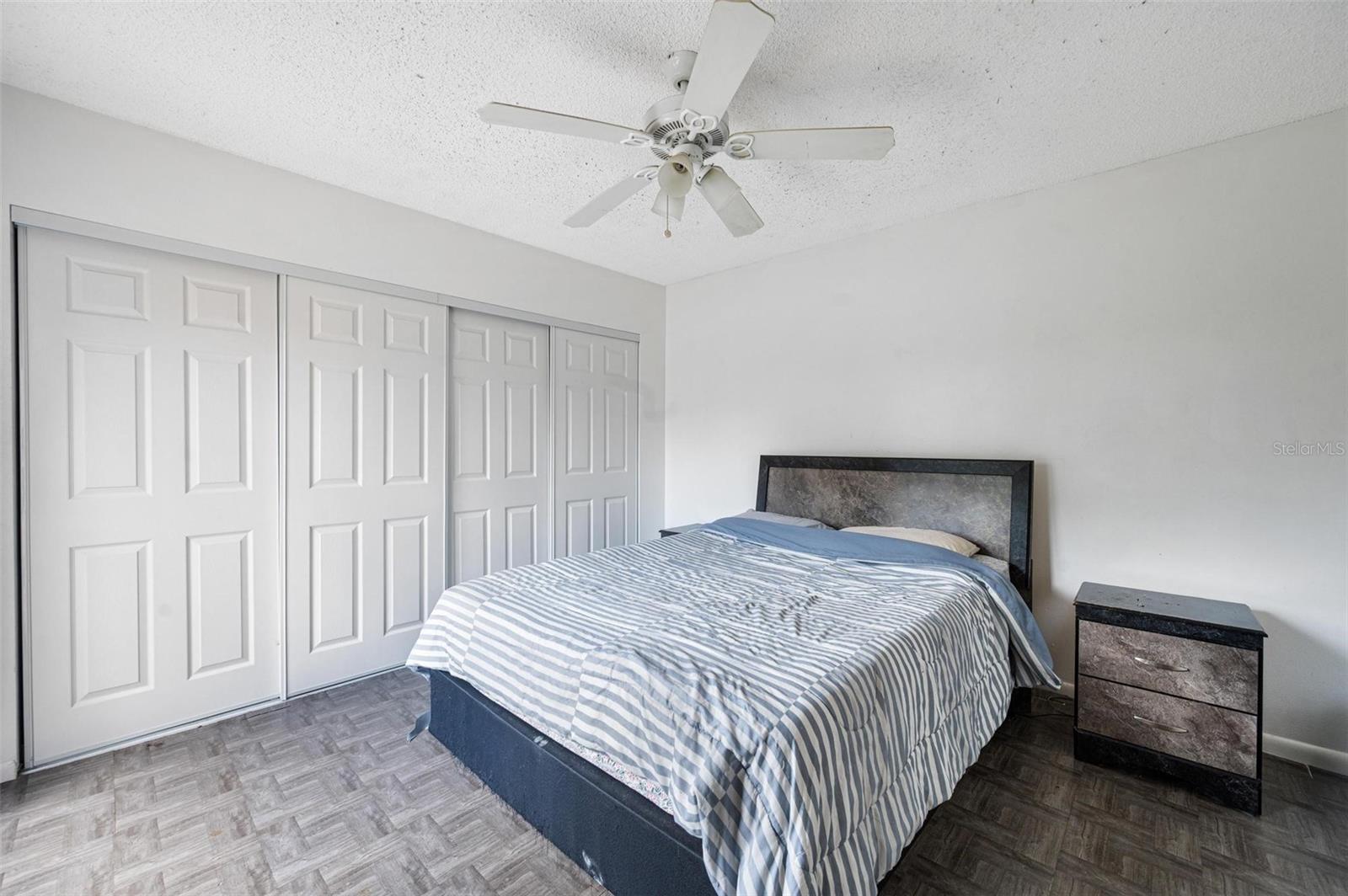 Image 14 of 23 For 4102 Waterview Circle