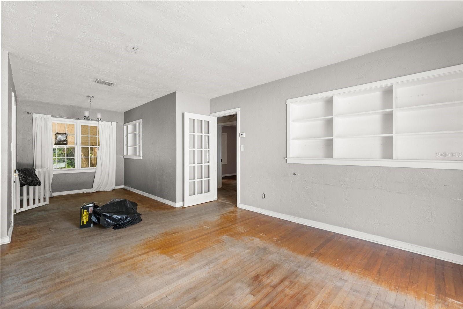 Image 22 of 31 For 2312 Corrine Drive