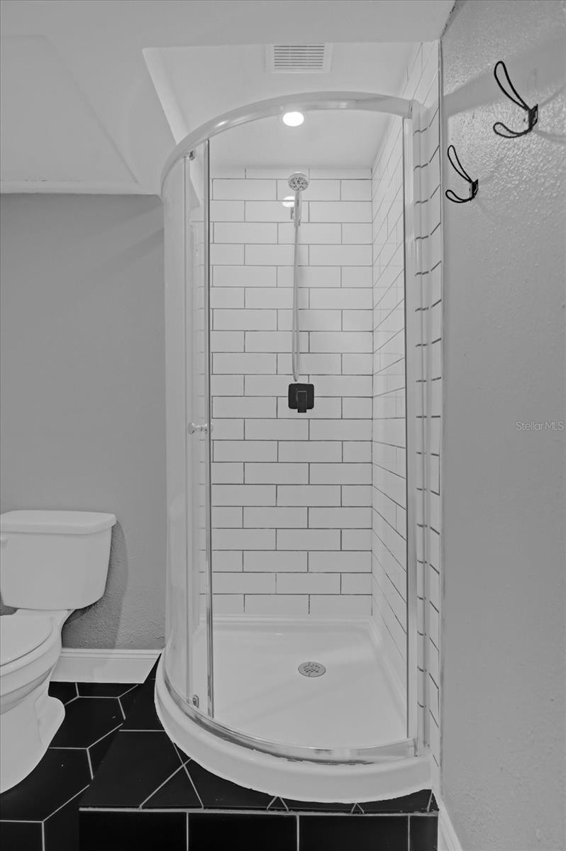 Image 25 of 34 For 145 Verbena Drive