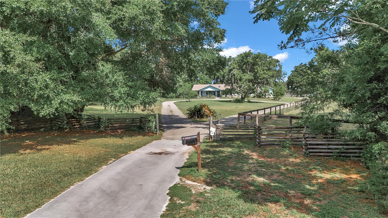 Details for 2299 135th Lane, CITRA, FL 32113