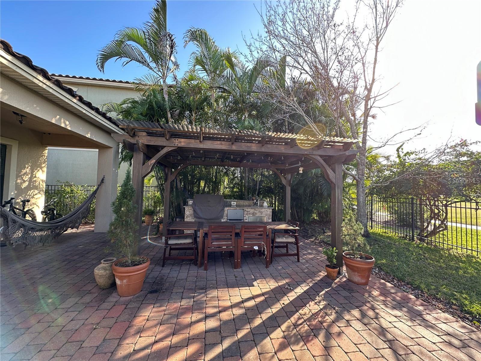 Image 16 of 35 For 8244 Prestbury Drive
