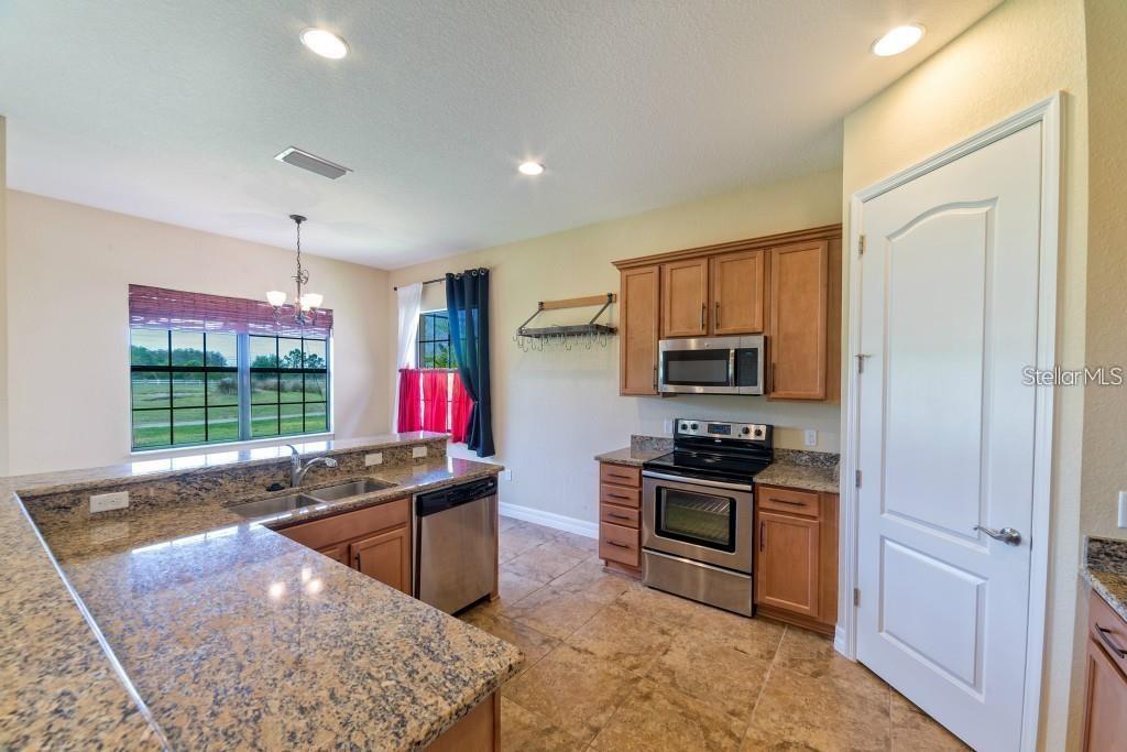 Image 5 of 35 For 8244 Prestbury Drive