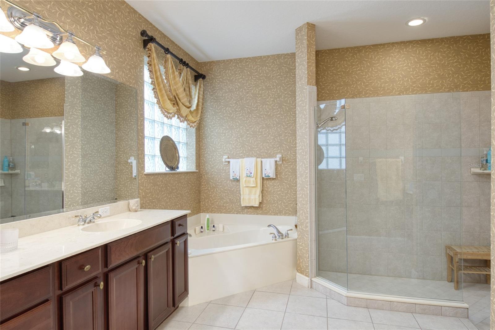 Image 22 of 38 For 839 Timber Isle Drive