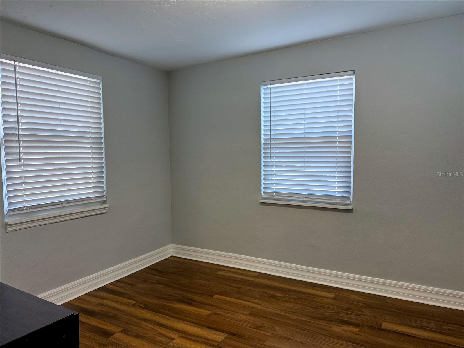 Image 9 of 12 For 2515 Marlboro Street 2