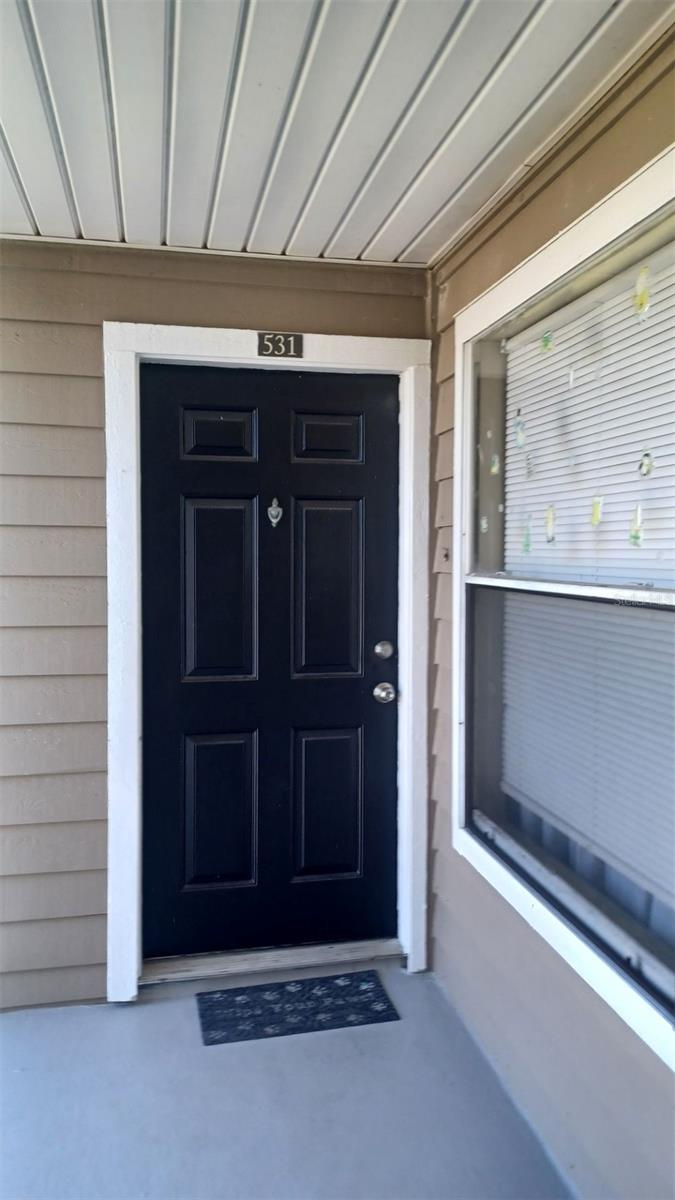 Image 3 of 7 For 4760 Walden Circle 5-31