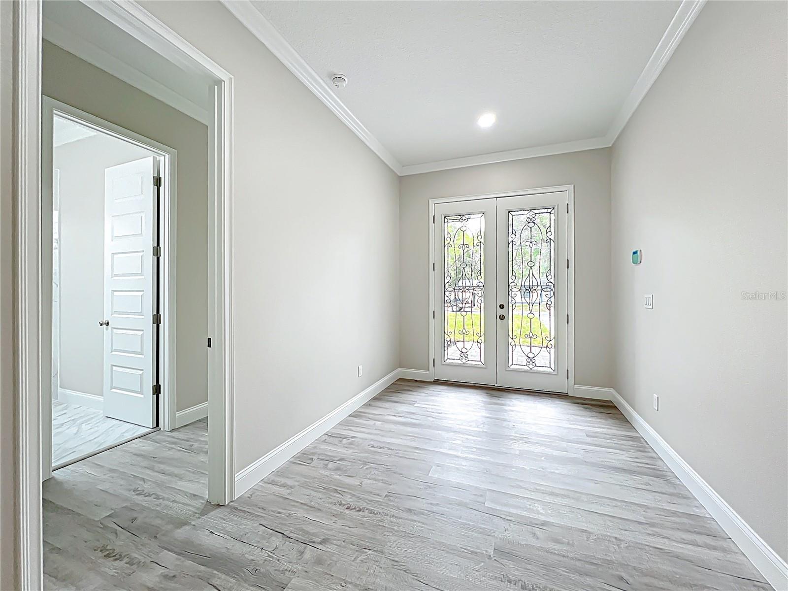 Image 3 of 37 For 278 Acorn Drive