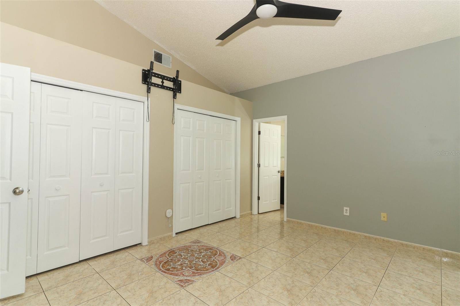 Image 20 of 63 For 743 Deacon Winn Court