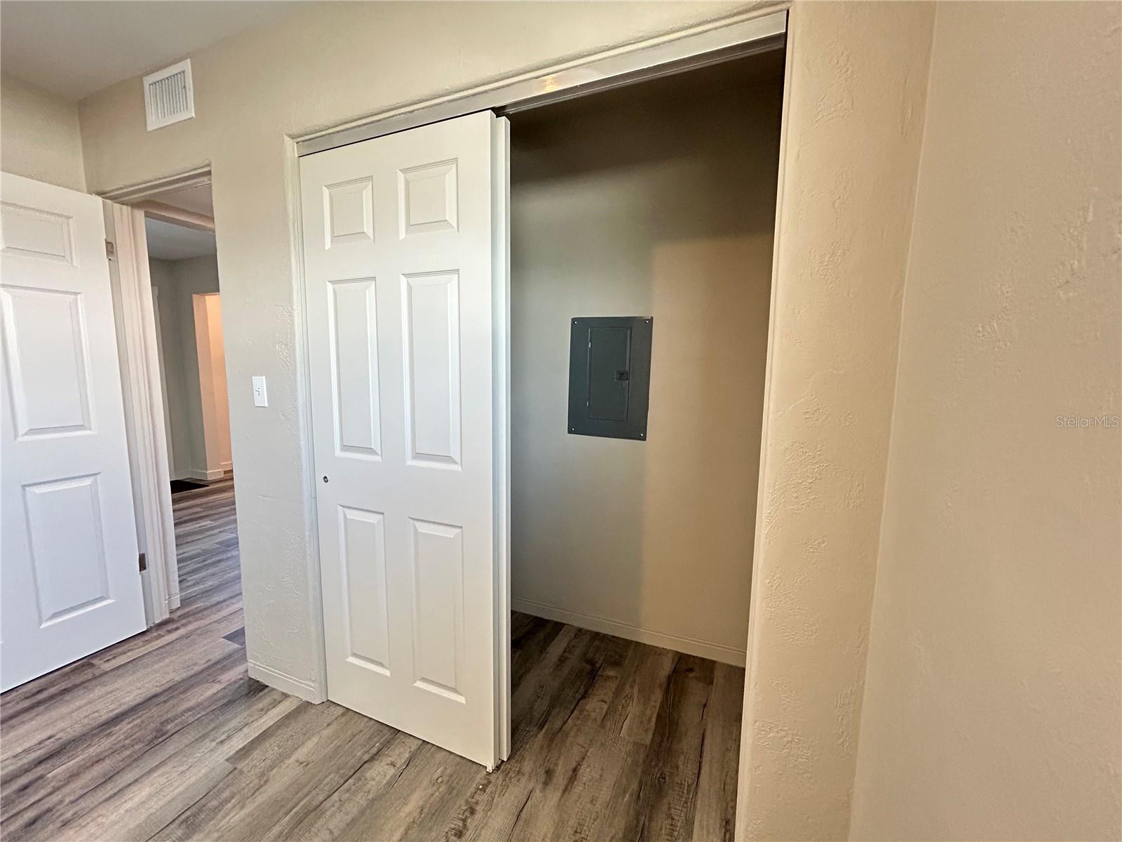 Image 10 of 21 For 1740 Ocean Shore Boulevard 202