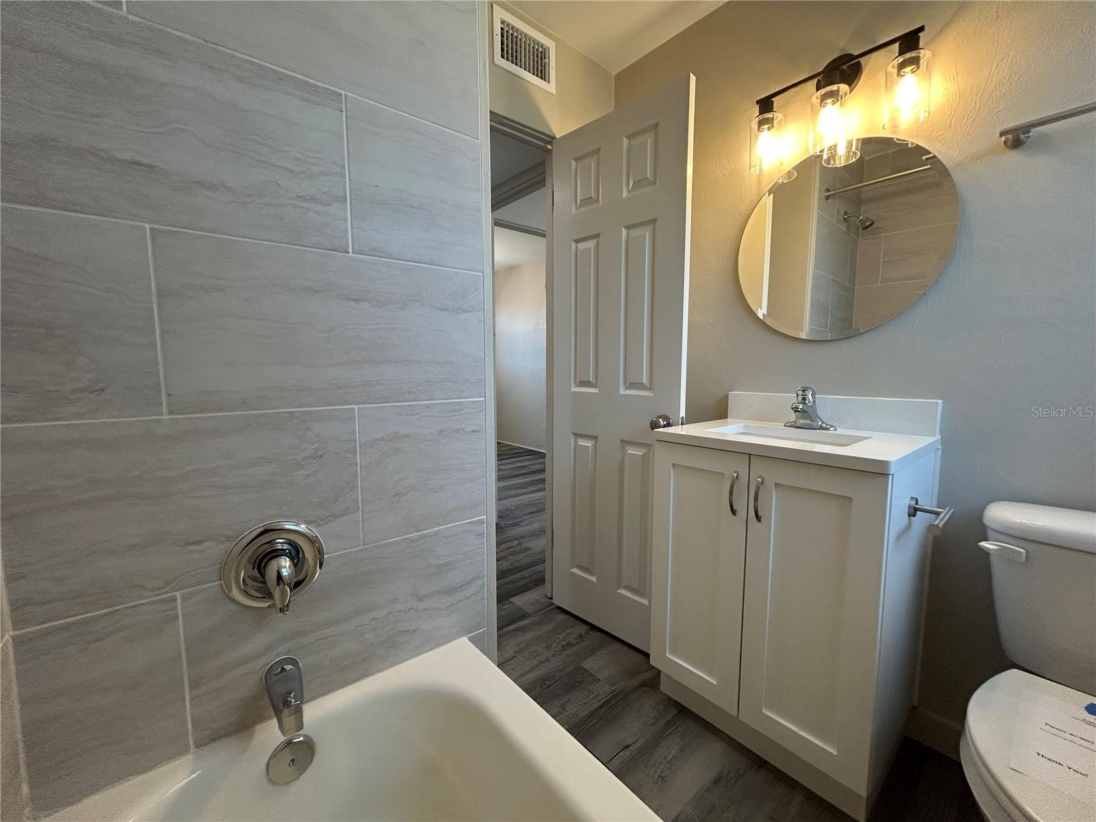 Image 14 of 21 For 1740 Ocean Shore Boulevard 202