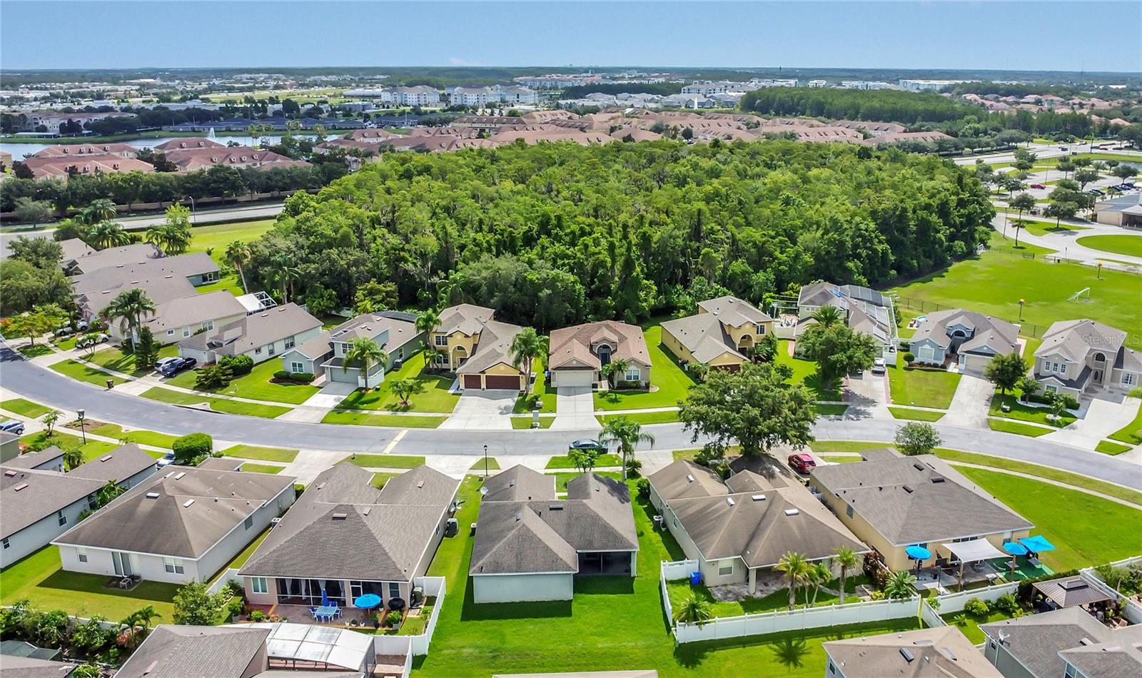Image 27 of 31 For 2975 White Cedar Circle