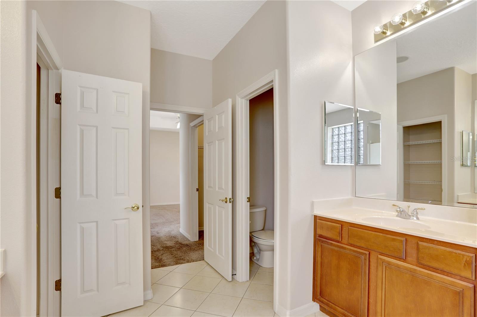 Image 24 of 63 For 626 Green Rock Court