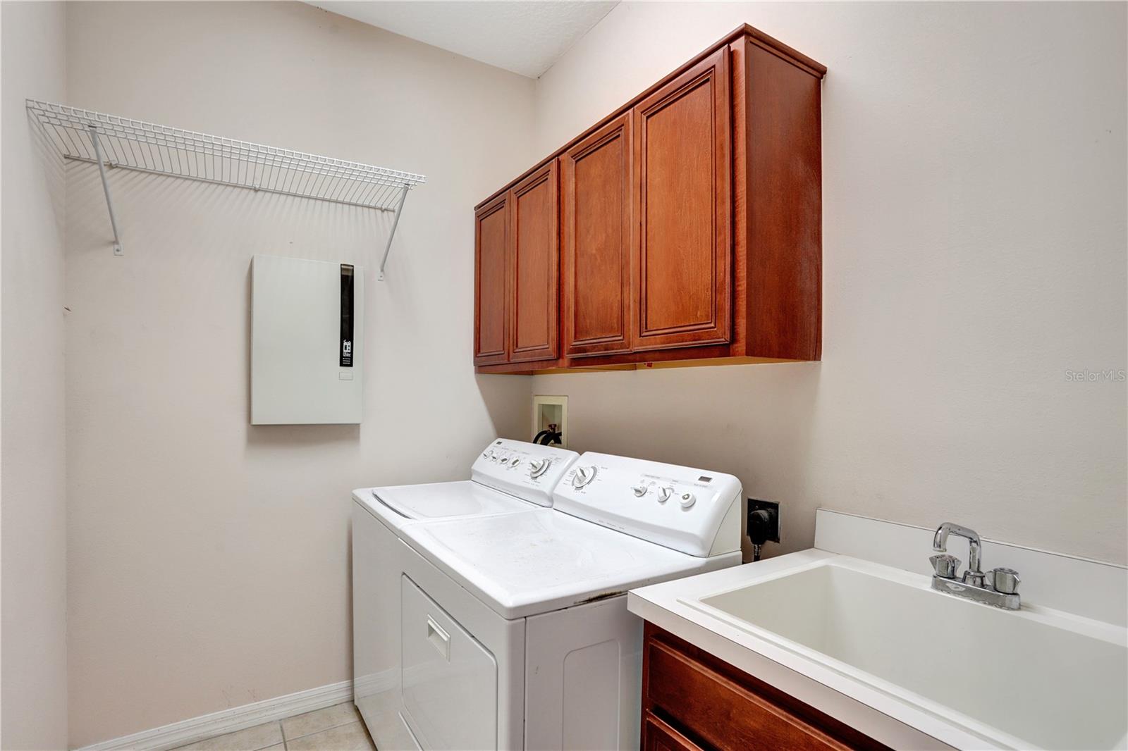 Image 42 of 63 For 626 Green Rock Court