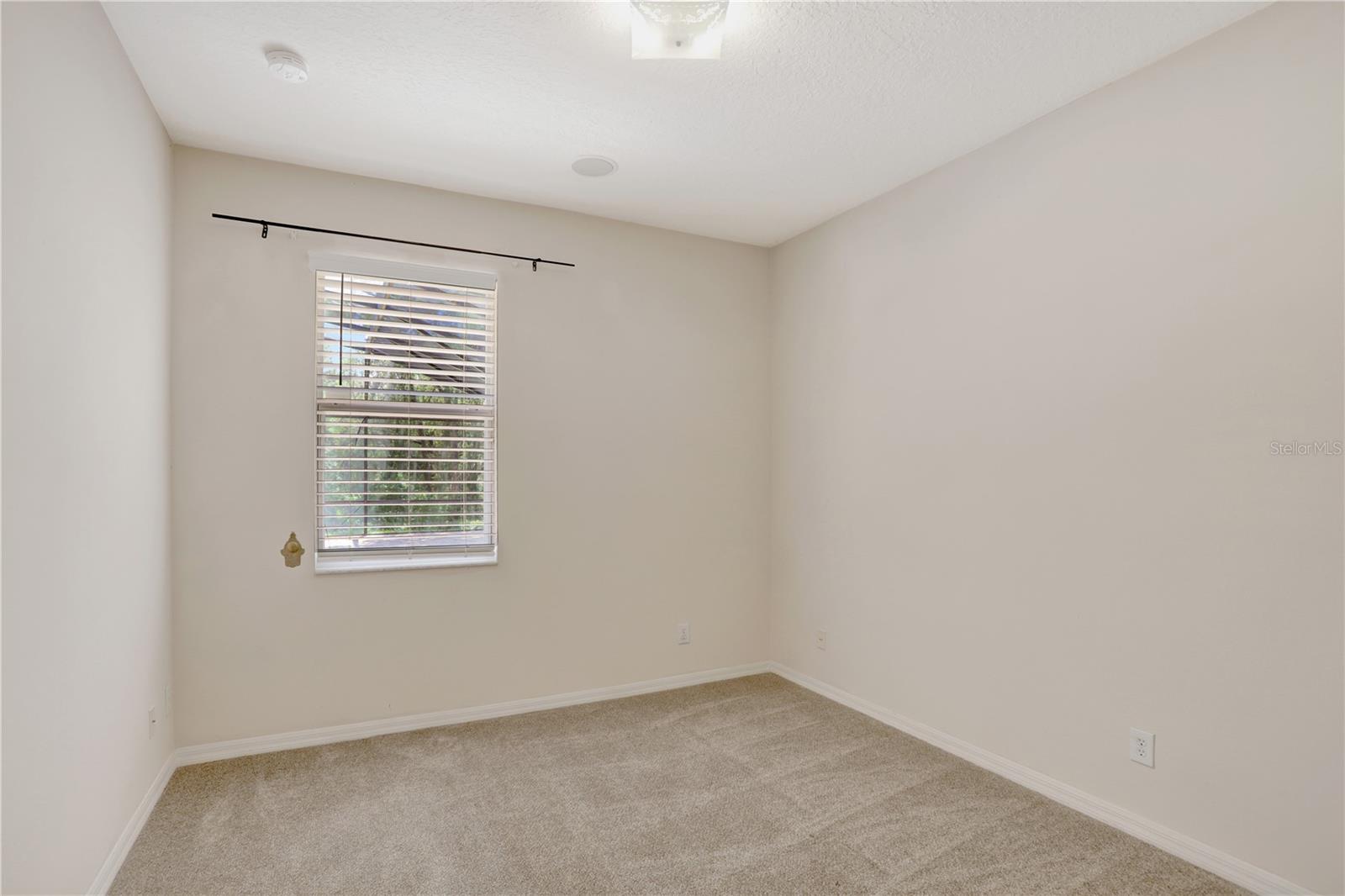 Image 44 of 63 For 626 Green Rock Court
