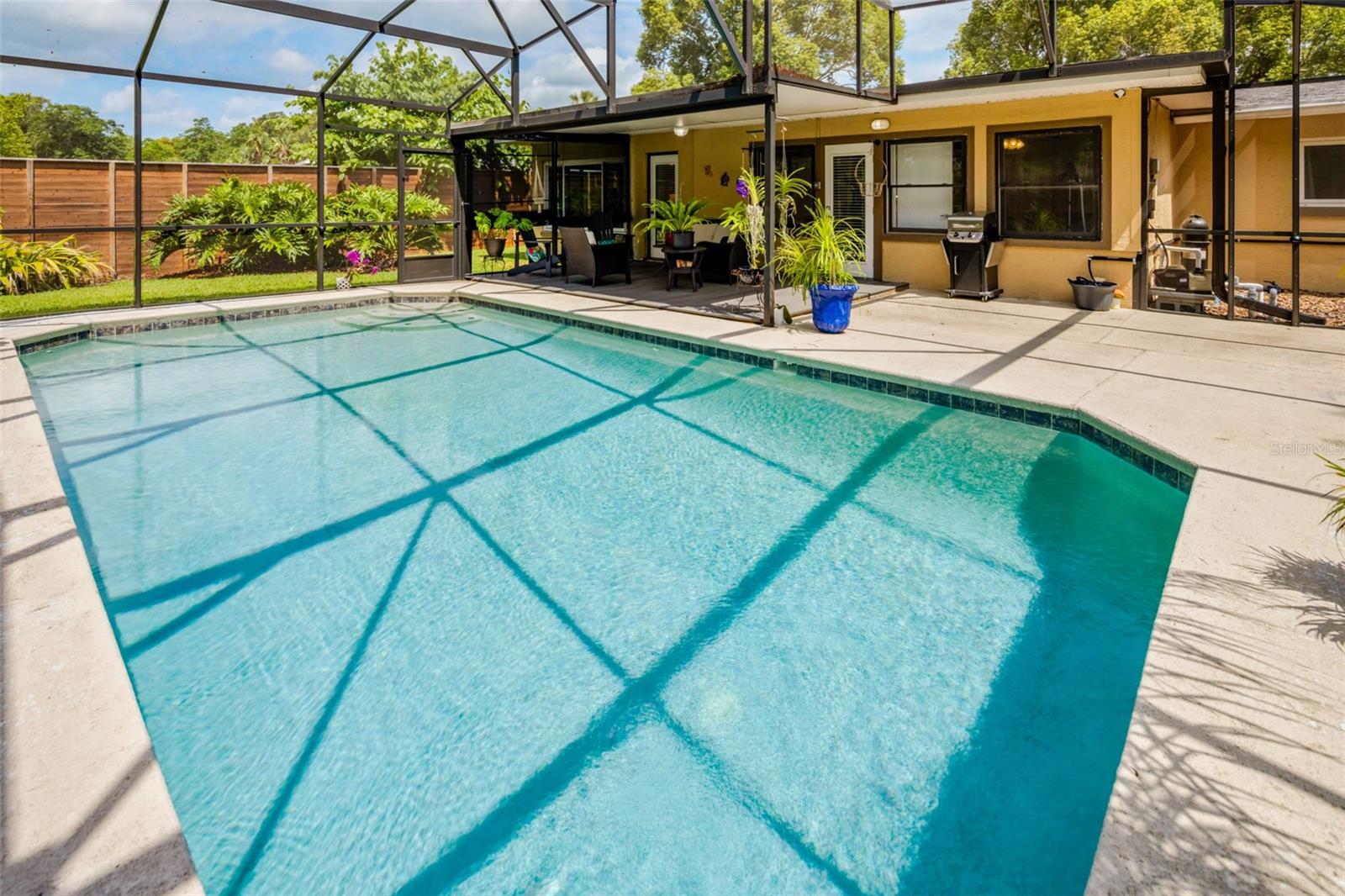 Image 34 of 50 For 502 Oak Lane
