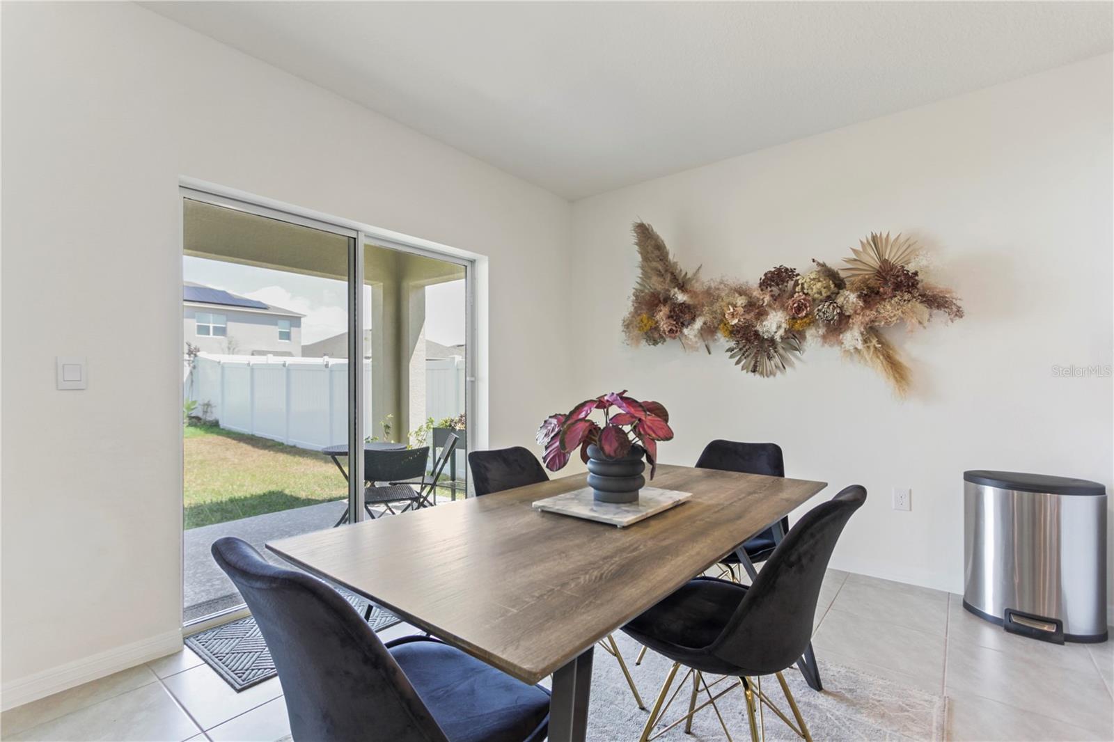Image 11 of 43 For 1975 Cacutta Way