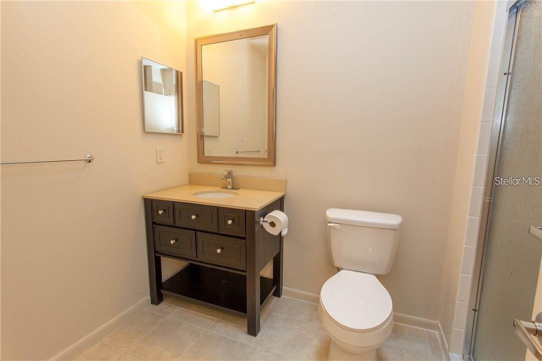 Image 16 of 24 For 252 Balfour Drive
