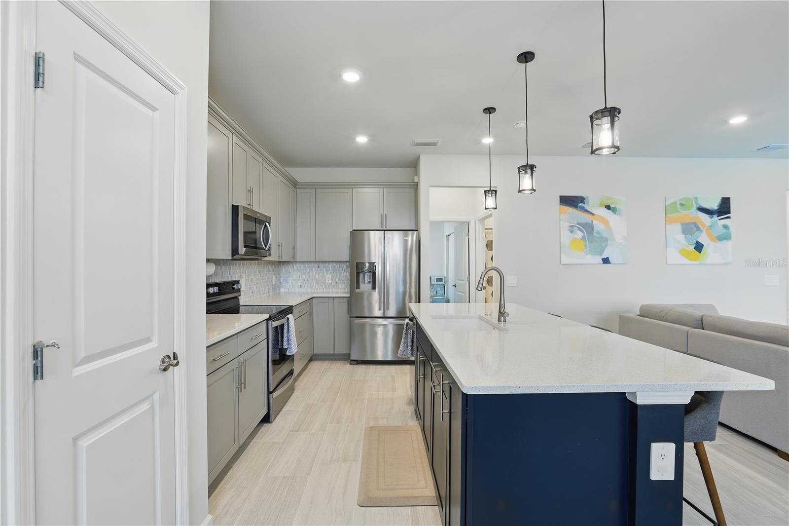 Image 11 of 65 For 16231 Pine Mist Drive